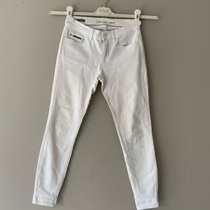 White Calvin Klein Jeans